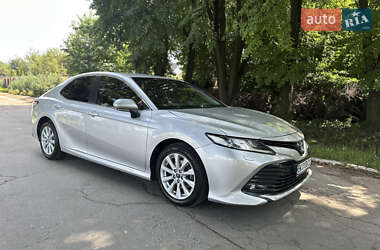 Седан Toyota Camry 2019 в Житомирі