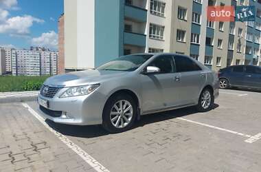 Седан Toyota Camry 2011 в 