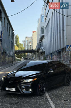 Седан Toyota Camry 2018 в Одесі
