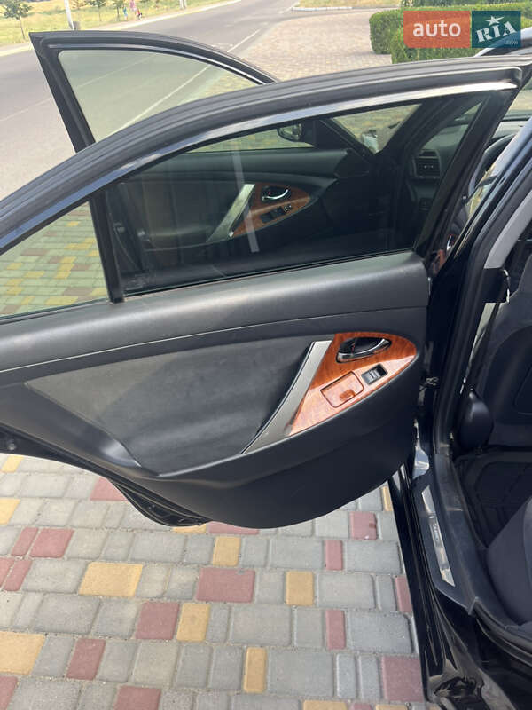 Седан Toyota Camry 2008 в Одессе