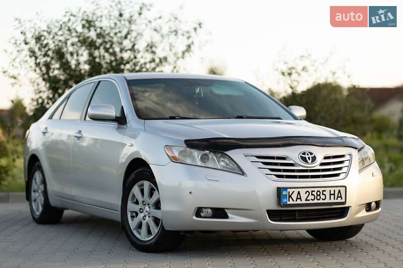 Toyota Camry 2007