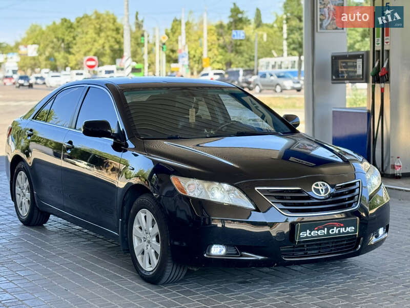 Седан Toyota Camry 2008 в Миколаєві