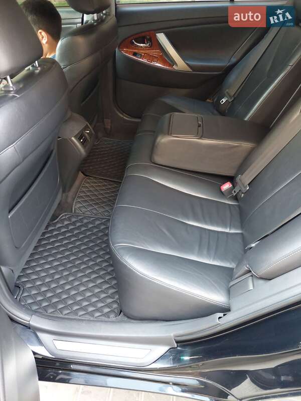 Седан Toyota Camry 2008 в Одессе