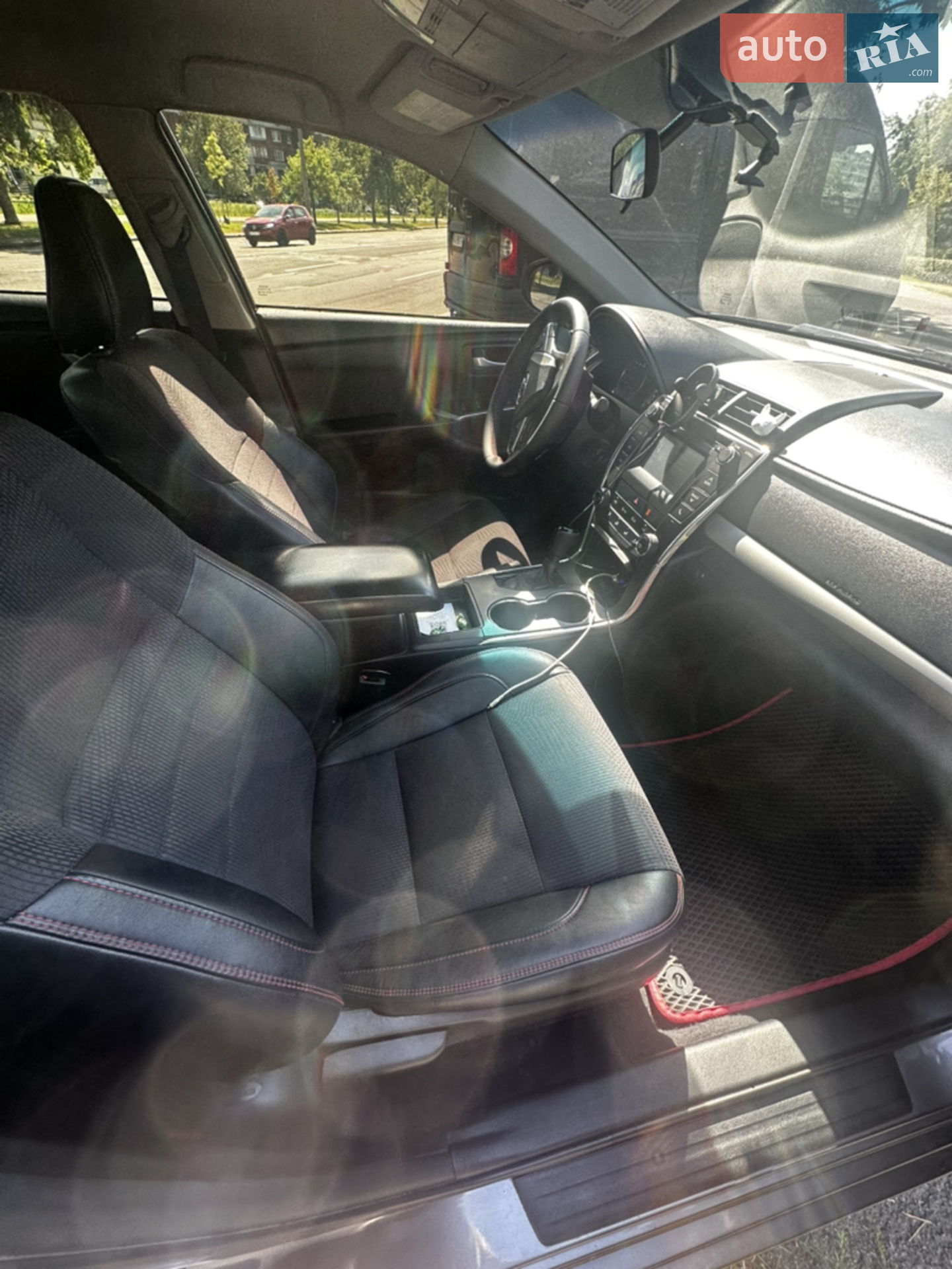 2016 Toyota Camry - мініатюра 7