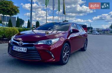 Седан Toyota Camry 2016 в Житомире