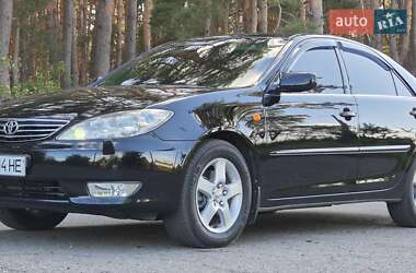 Седан Toyota Camry 2005 в Полтаве