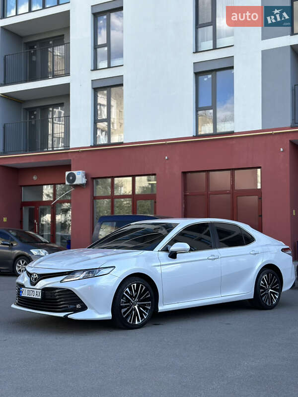 Седан Toyota Camry 2018 в Мироновке фото 2 Седан Toyota Camry 2018 в Мироновке