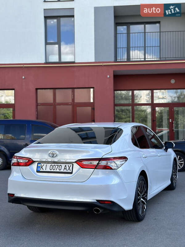 Седан Toyota Camry 2018 в Мироновке фото 8 Седан Toyota Camry 2018 в Мироновке