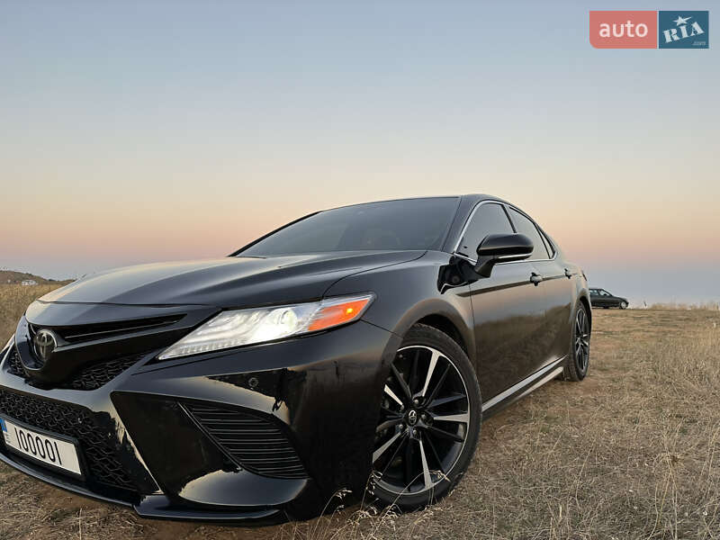 Седан Toyota Camry 2018 в Одесі