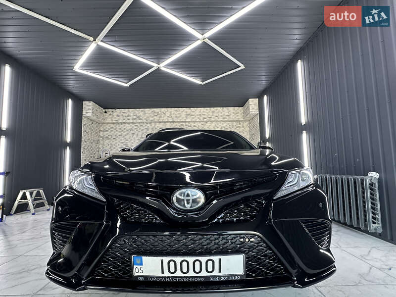 Седан Toyota Camry 2018 в Одесі