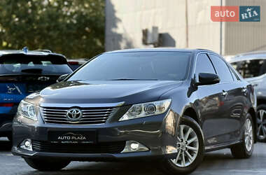 Седан Toyota Camry 2013 в Одессе