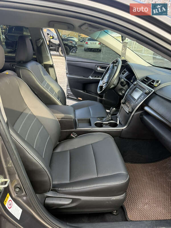 Седан Toyota Camry 2016 в Киеве фото 9 Седан Toyota Camry 2016 в Киеве