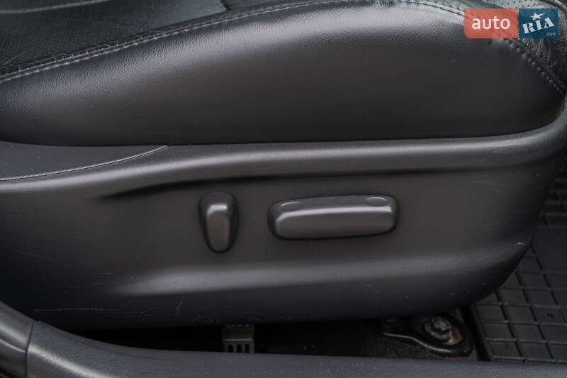 Седан Toyota Camry 2008 в Самборі