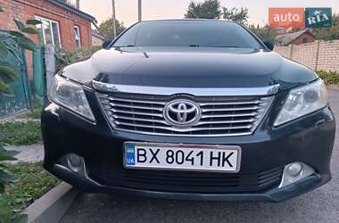 Седан Toyota Camry 2011 в Хмельницькому