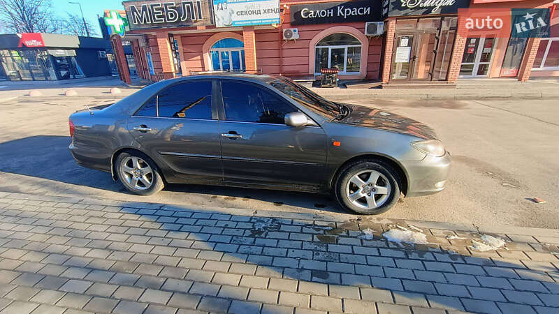 Седан Toyota Camry 2002 в Бердичеве