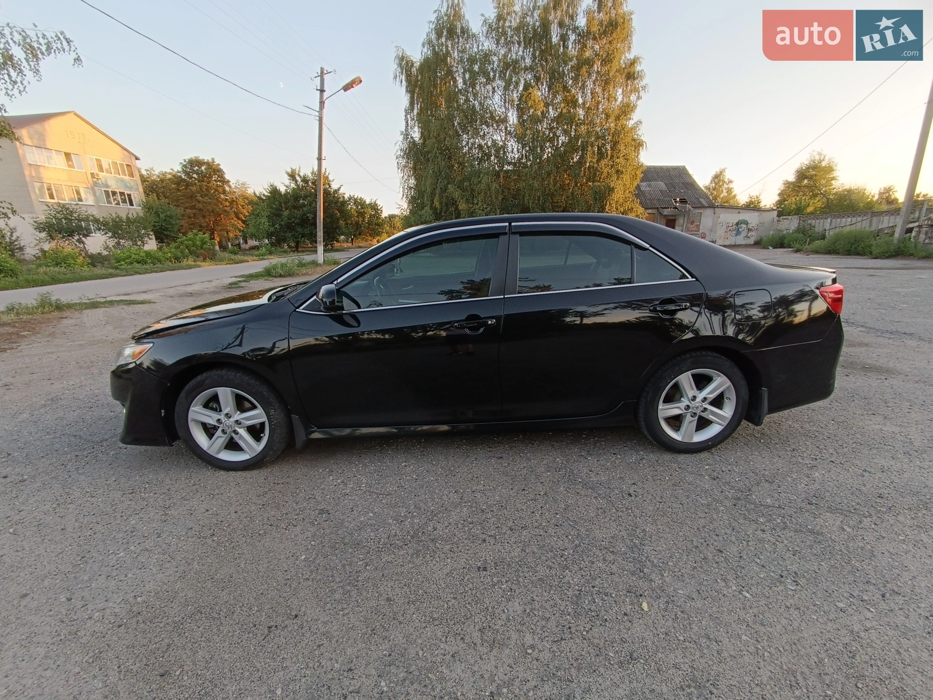 2013 Toyota Camry - мініатюра 10