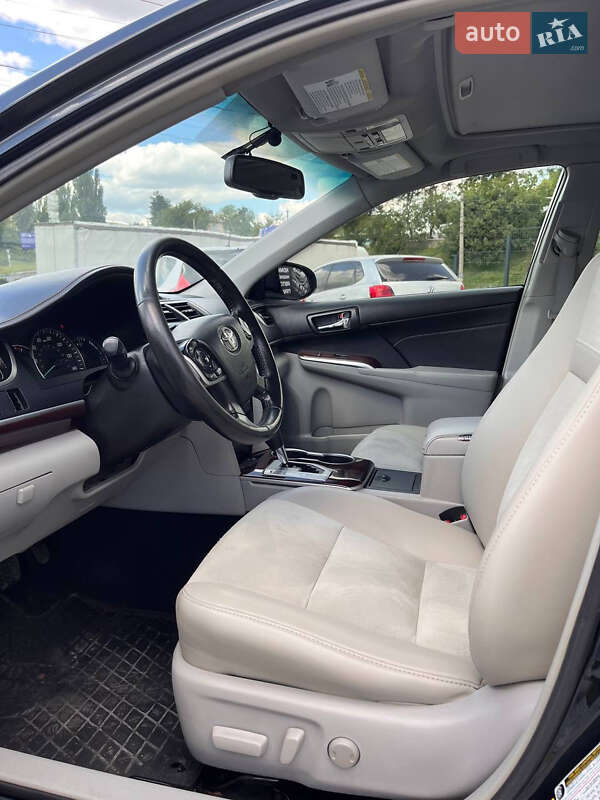 Седан Toyota Camry 2014 в Білій Церкві