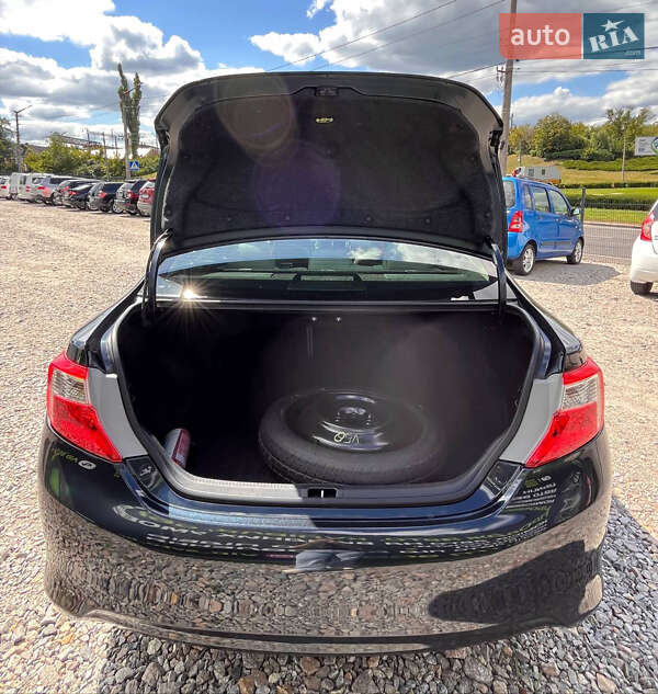 Седан Toyota Camry 2014 в Білій Церкві