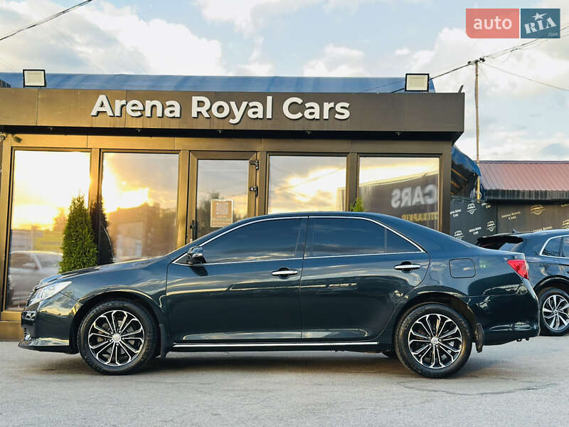 Седан Toyota Camry 2012 в Харькове фото 5 Седан Toyota Camry 2012 в Харькове