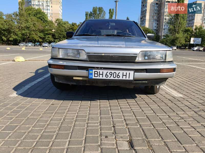 Универсал Toyota Camry 1989 в Одессе