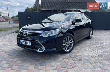 Седан Toyota Camry 2014 в Черкассах