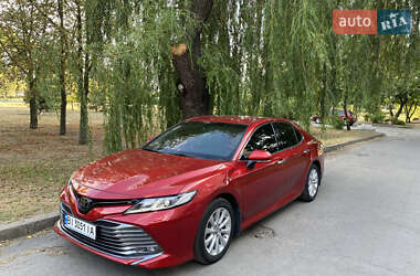 Седан Toyota Camry 2018 в Кременчуці