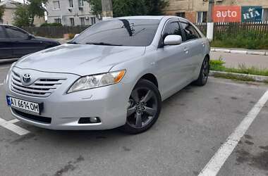 Седан Toyota Camry 2008 в Вышгороде