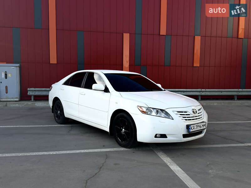 Toyota Camry 2007