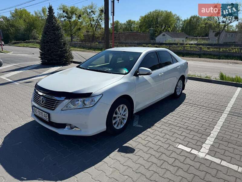 Седан Toyota Camry 2013 в Виннице фото 10 Седан Toyota Camry 2013 в Виннице