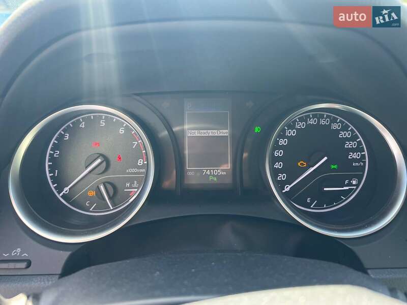 Седан Toyota Camry 2017 в Полтаві