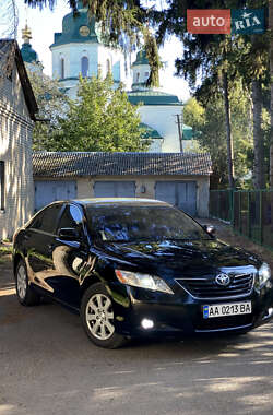 Седан Toyota Camry 2008 в Кагарлику