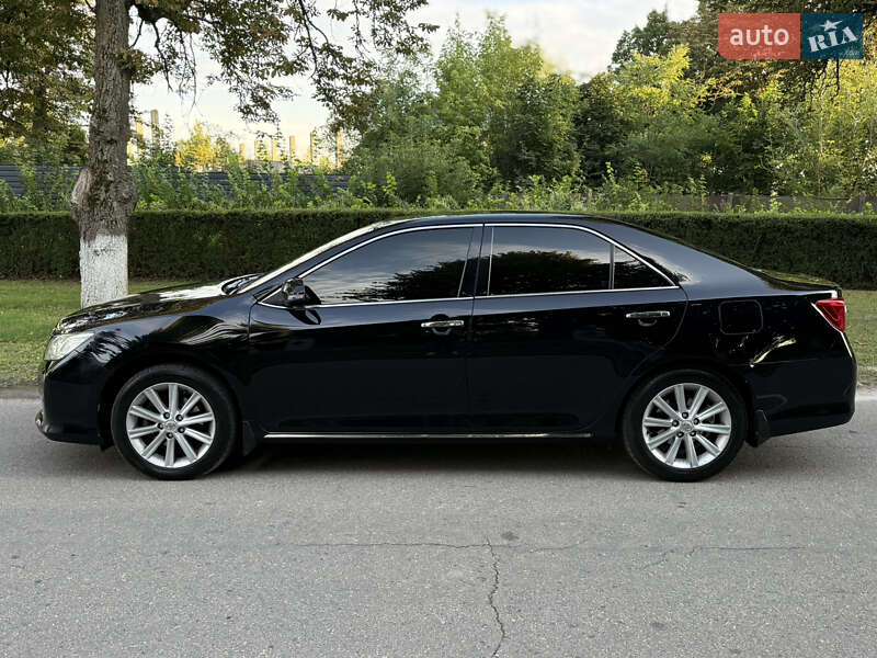 Седан Toyota Camry 2012 в Белой Церкви