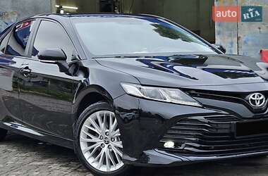 Седан Toyota Camry 2020 в Жовтих Водах