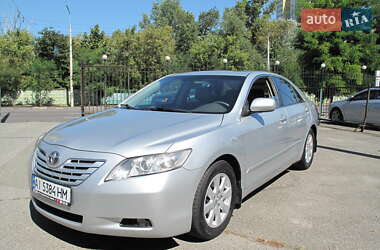 Седан Toyota Camry 2007 в Киеве