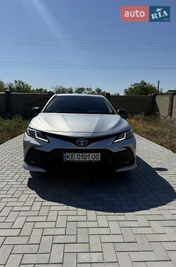 Седан Toyota Camry 2021 в Днепре