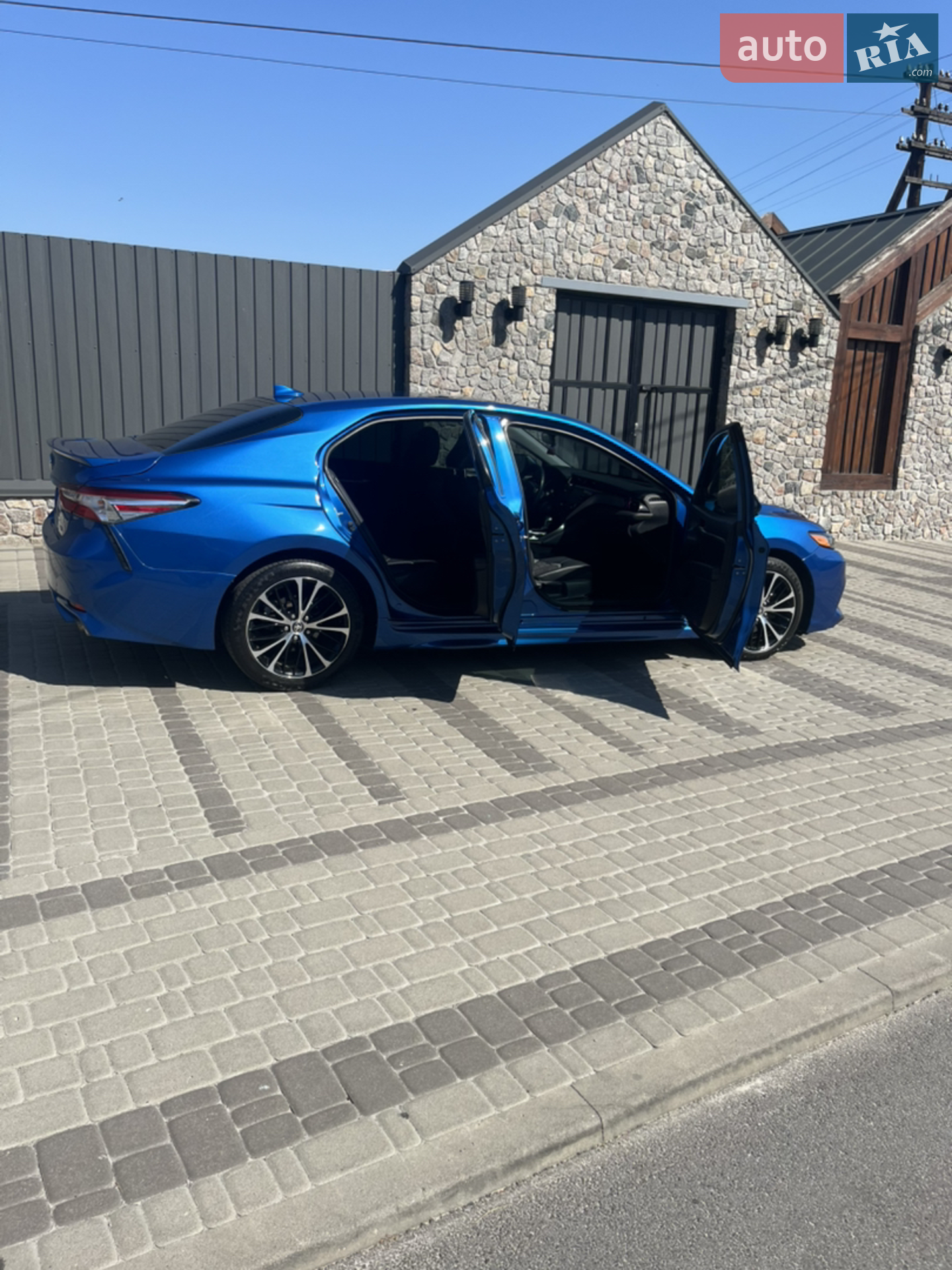 2020 Toyota Camry - мініатюра 13