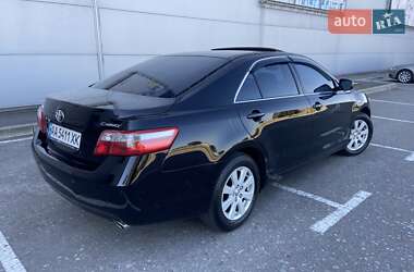 Седан Toyota Camry 2008 в Корсуне-Шевченковском