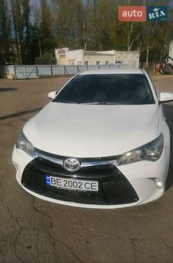 Седан Toyota Camry 2015 в Николаеве