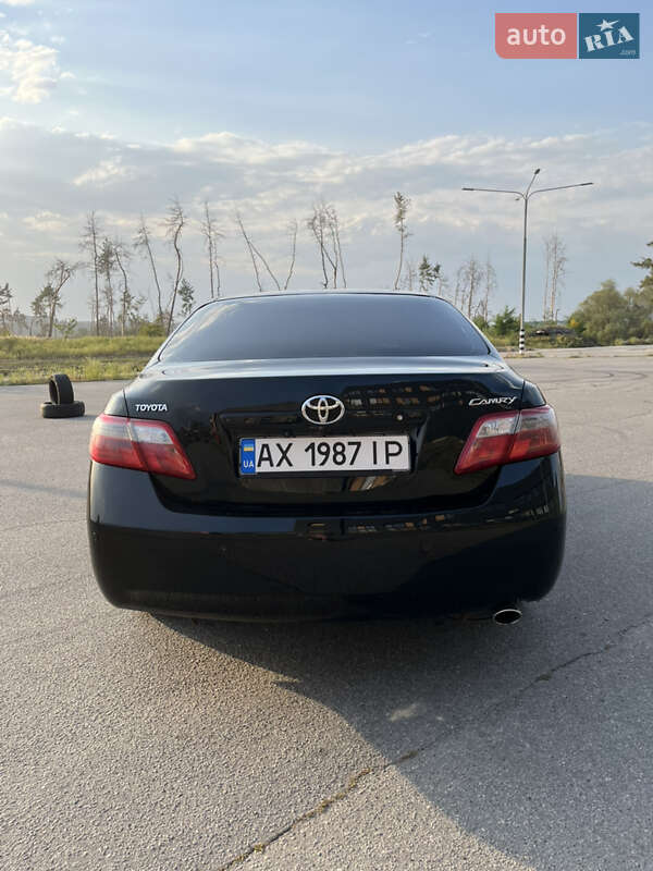 Седан Toyota Camry 2006 в Харькове