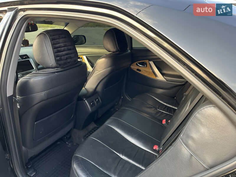 Седан Toyota Camry 2006 в Харькове