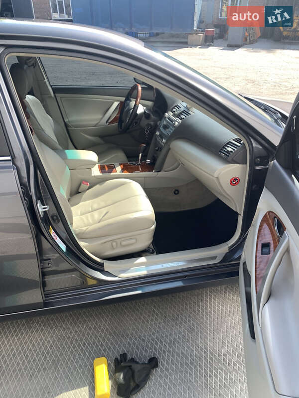 Седан Toyota Camry 2008 в Полтаві