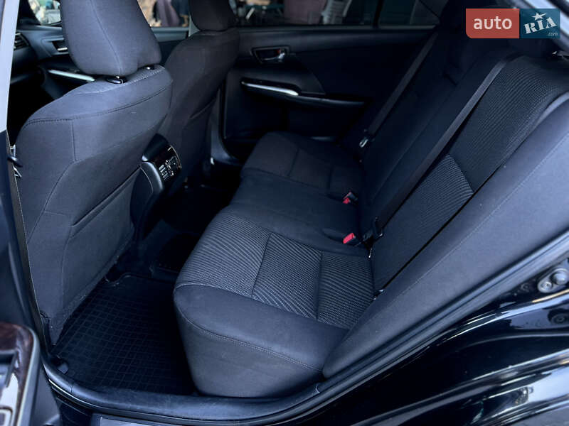 Седан Toyota Camry 2015 в Одессе