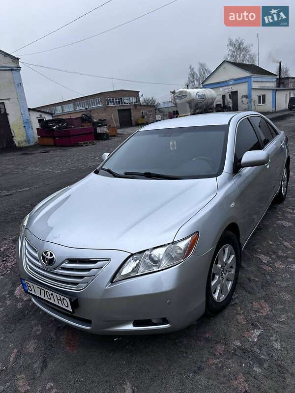 Седан Toyota Camry 2006 в Полтаві