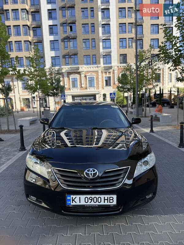 Седан Toyota Camry 2008 в Білій Церкві