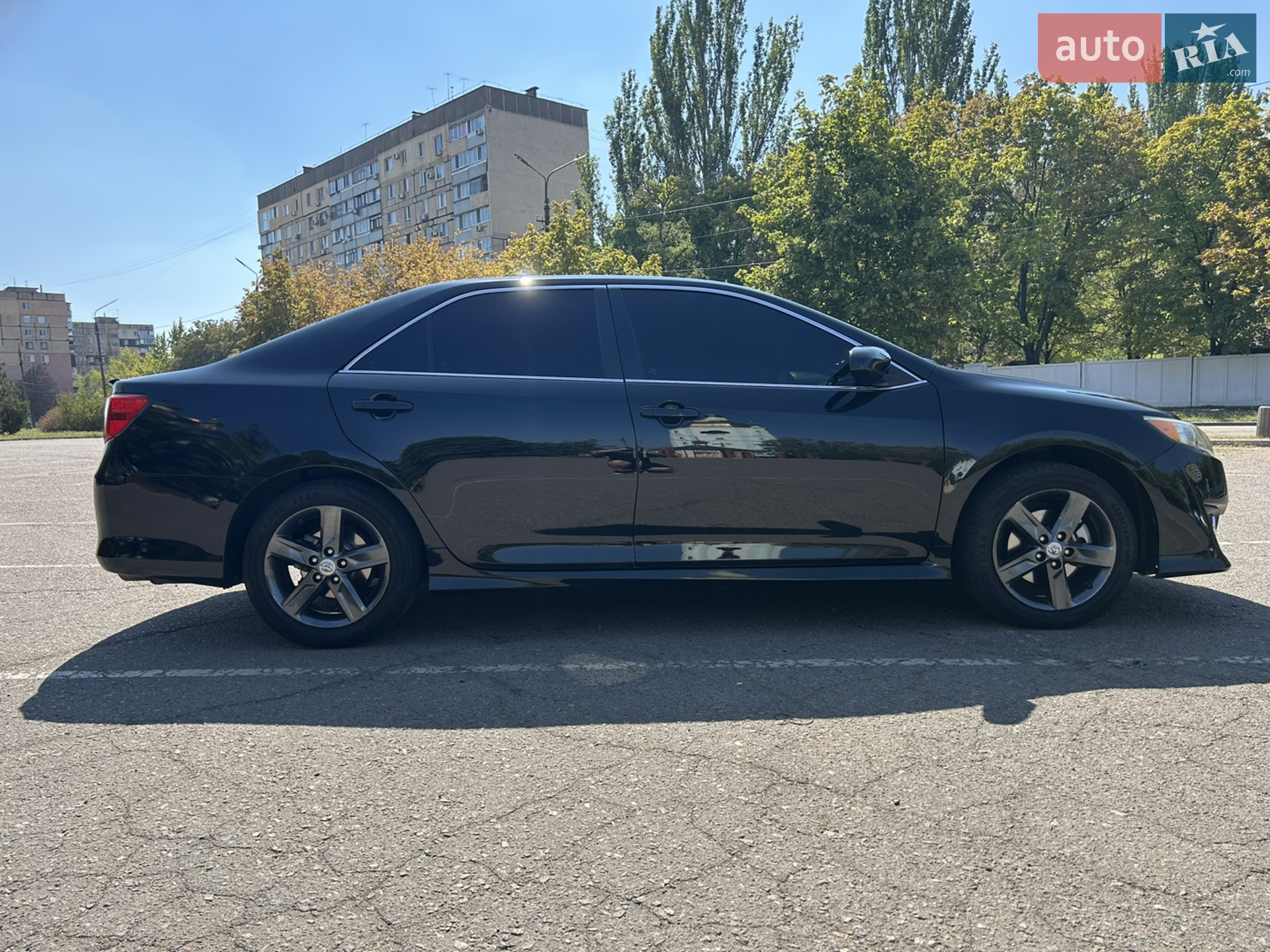 2014 Toyota Camry - мініатюра 4