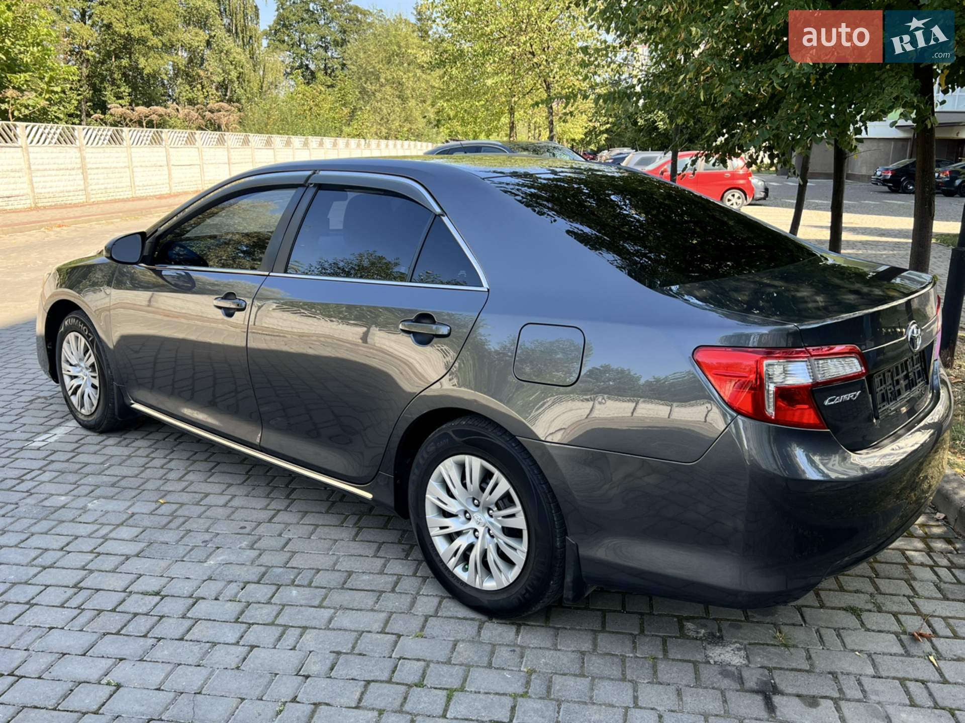 2011 Toyota Camry - мініатюра 16