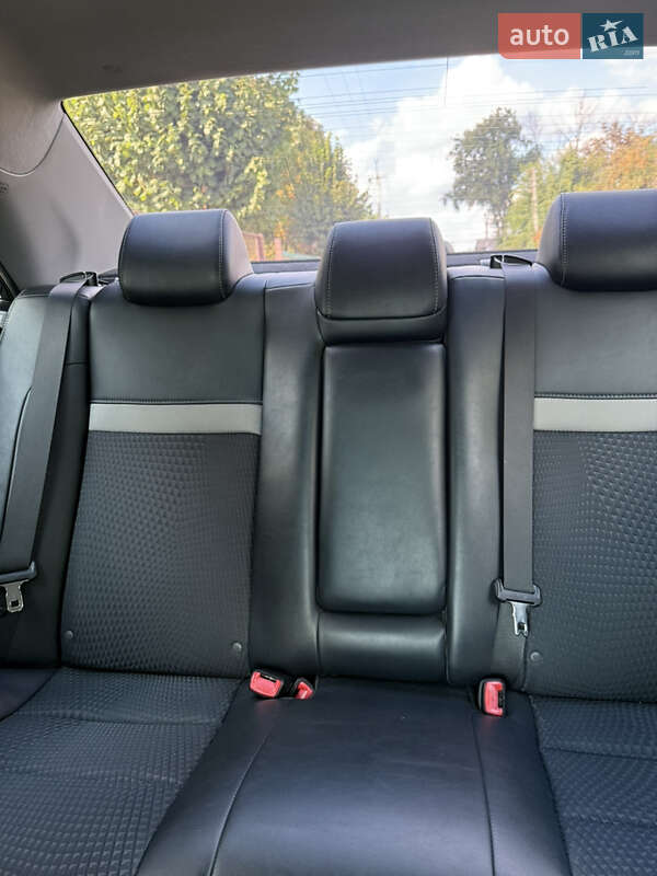 Седан Toyota Camry 2012 в Змиеве фото 9 Седан Toyota Camry 2012 в Змиеве