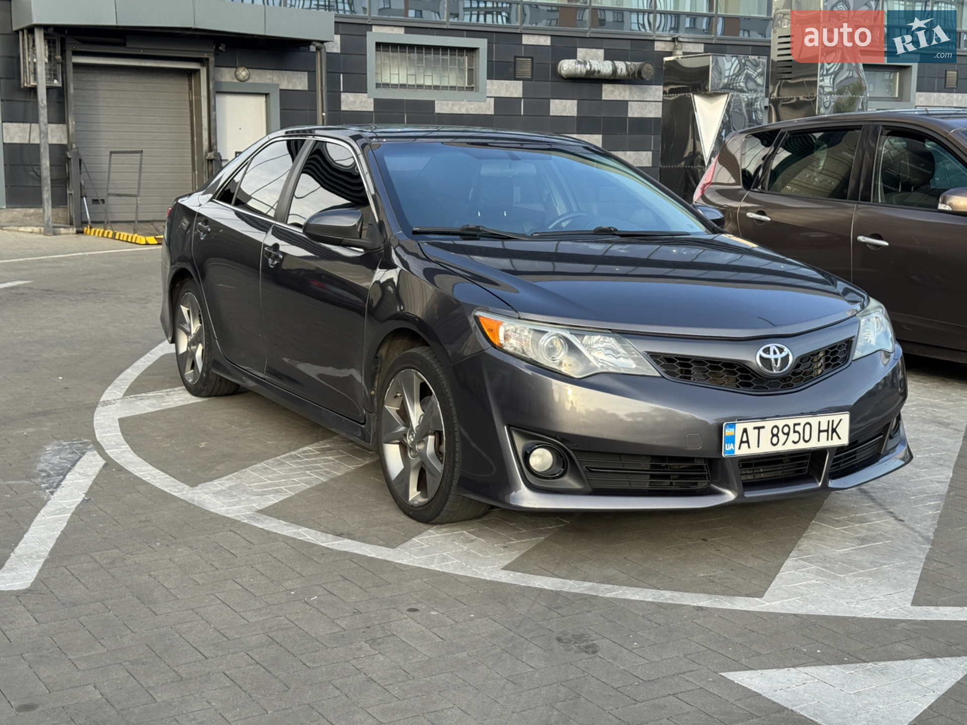 2014 Toyota Camry - мініатюра 5