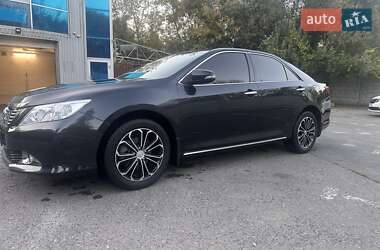 Седан Toyota Camry 2012 в Харькове