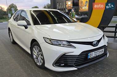 Седан Toyota Camry 2023 в Вінниці